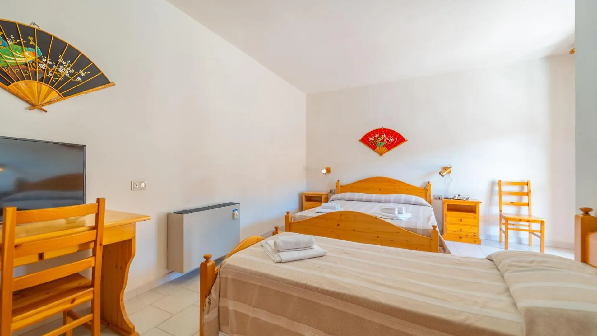 Hotel Panorama باديسي